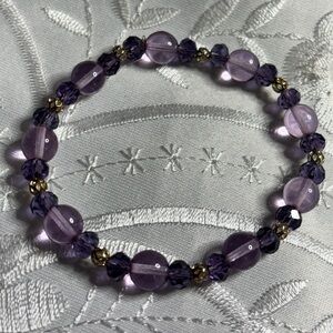 Handmade Purple Beaded Stretch Bracelet 7 inches